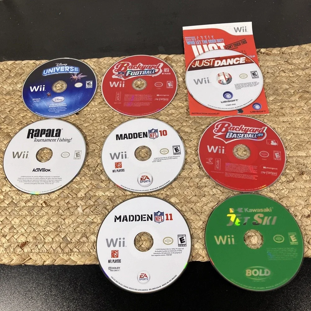 Lot Of 8‎ Nintendo Wii Games Disc Only